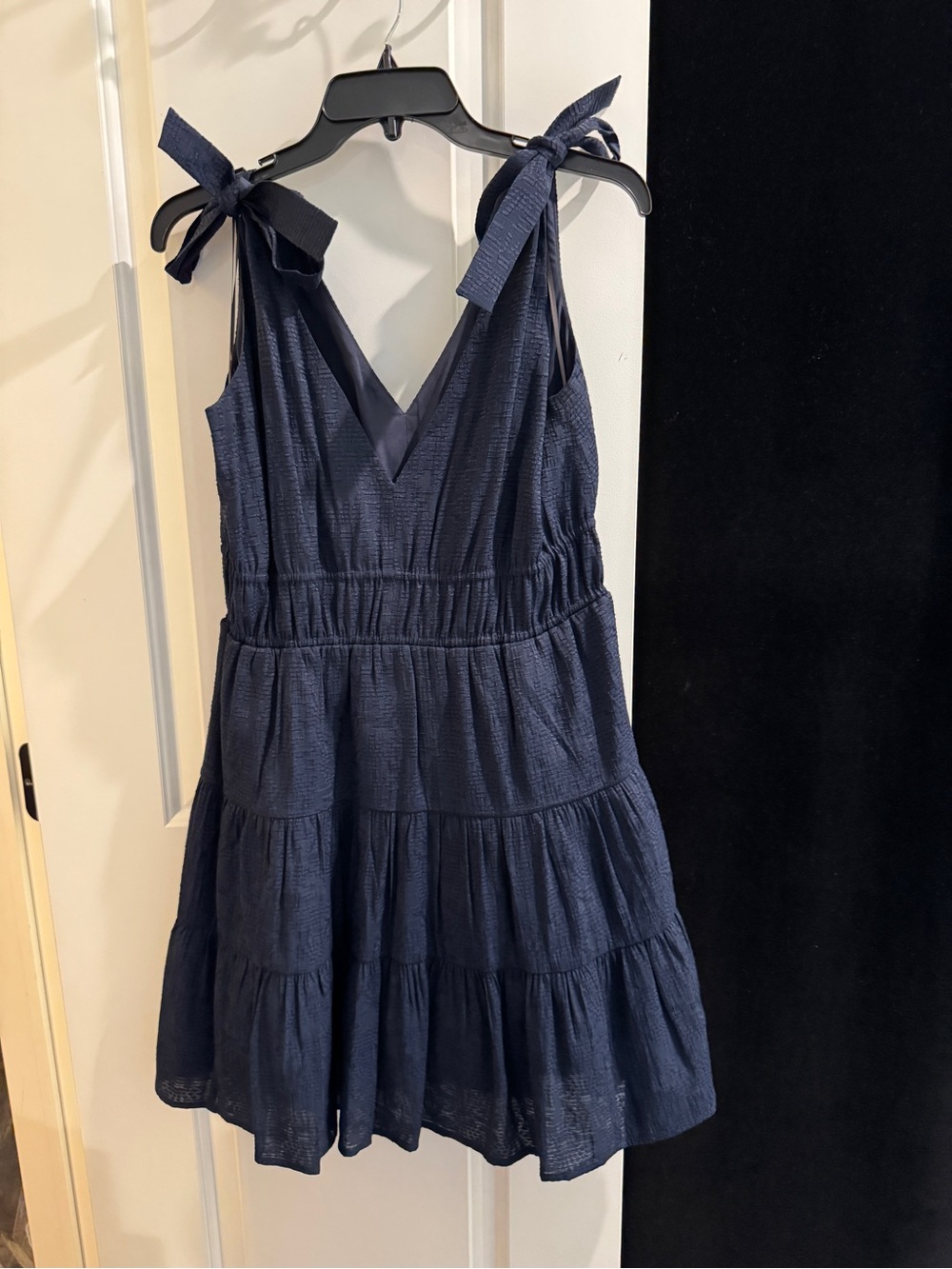 Chelsea28 Women's Navy Tie-Shoulder Tiered Sundress